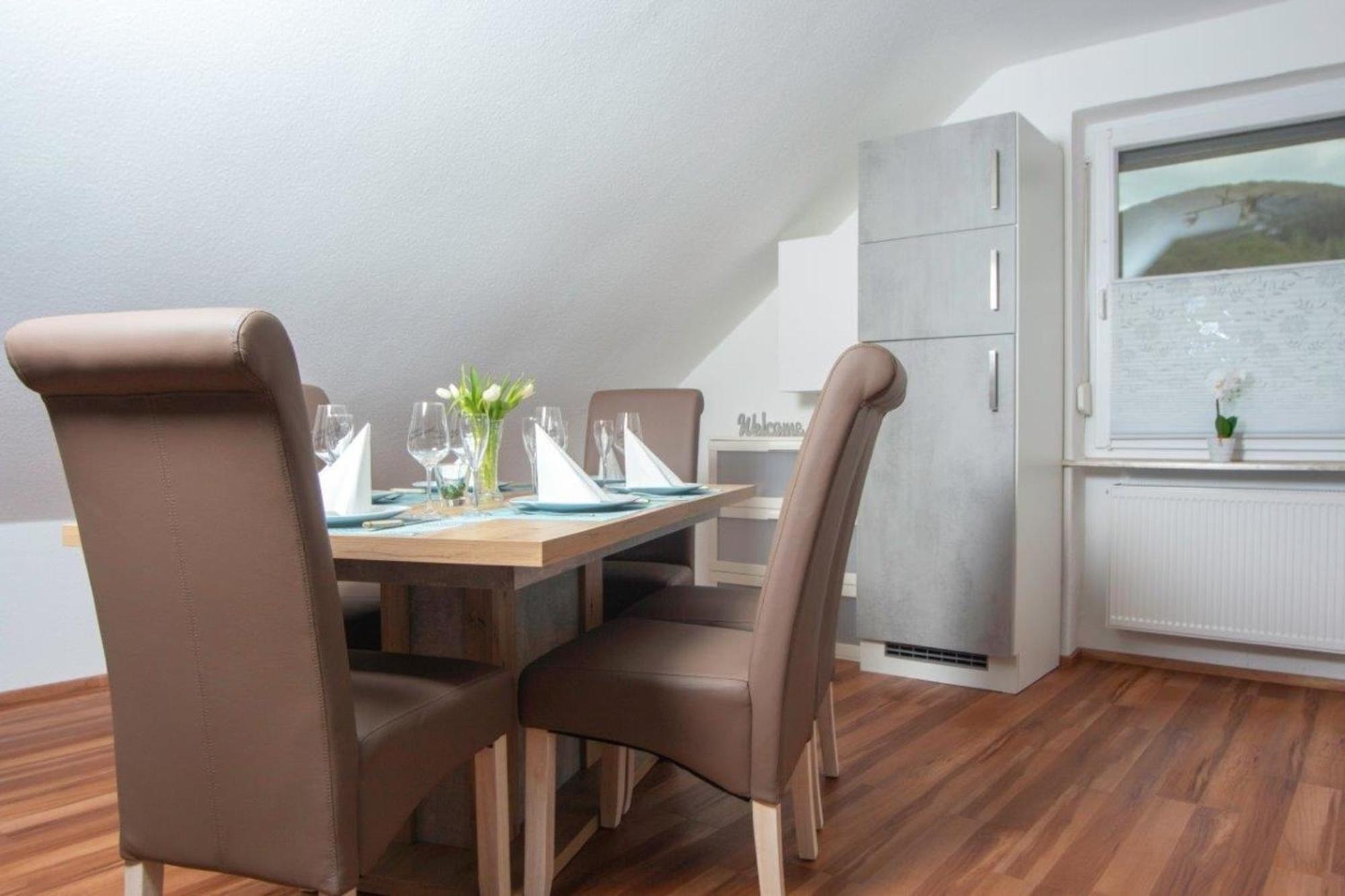 Ferienwohnung Grauschiefer Irsch المظهر الخارجي الصورة